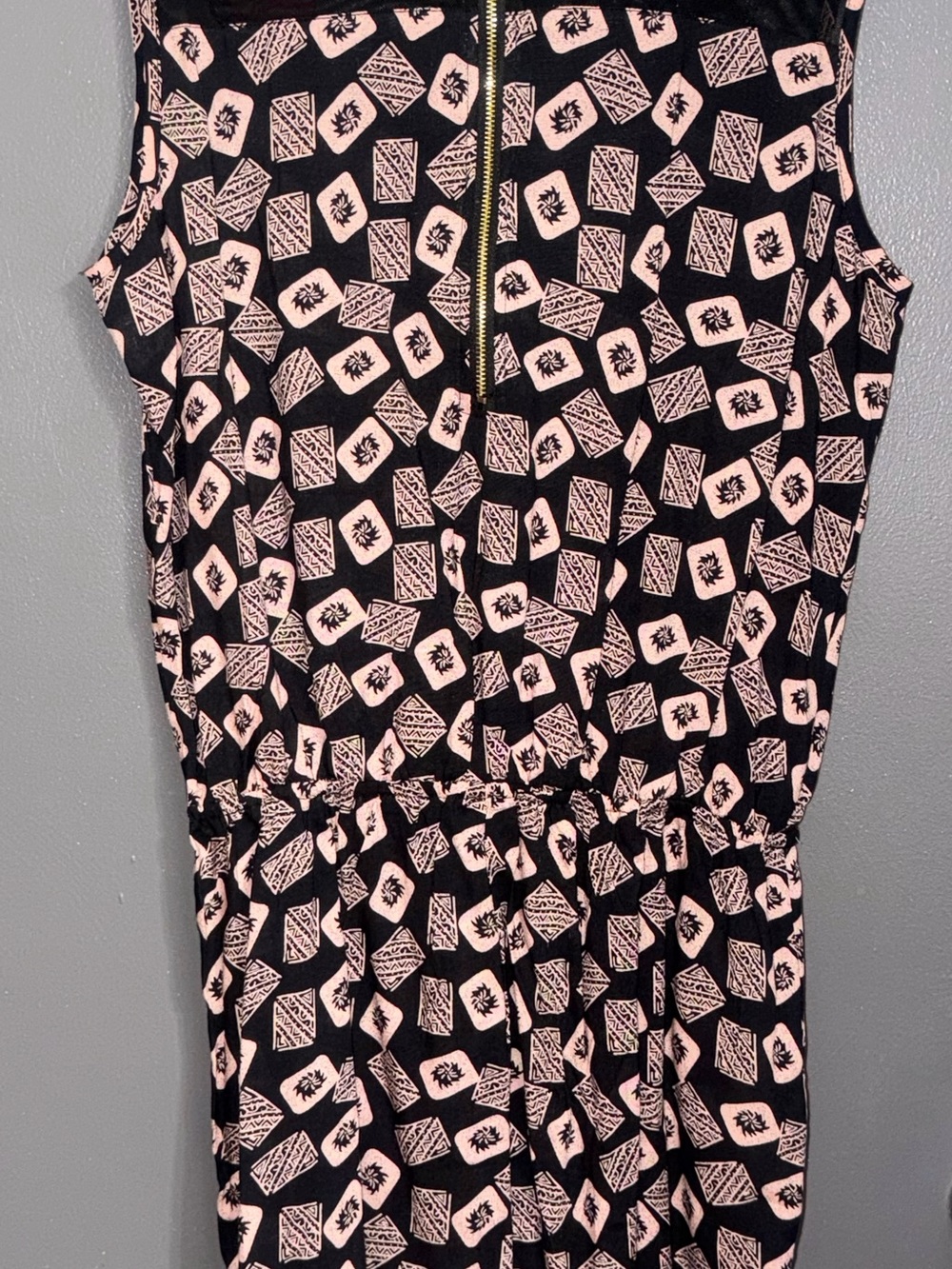 Black & Blush Geometric Sleeveless Jumpsuit XL - Picture 3 of 7